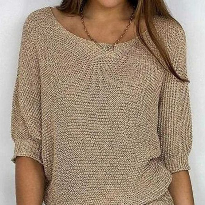 Maglione monocolore color oro con scollo rotondo