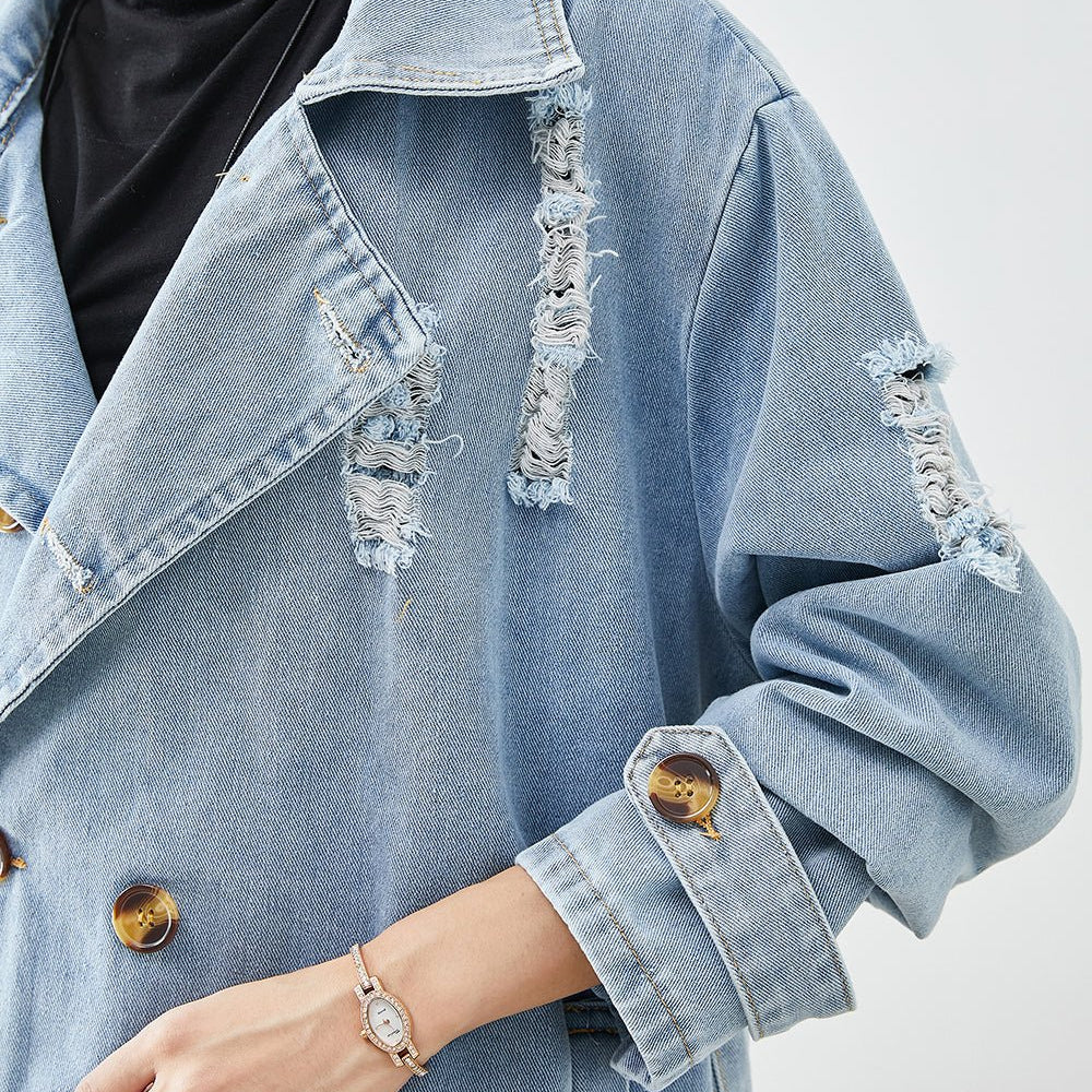 Lore Voss | Eleganza femminile in un cappotto di jeans da donna