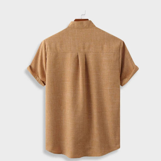 Camicia in cotone a maniche corte con bottoni e tasca