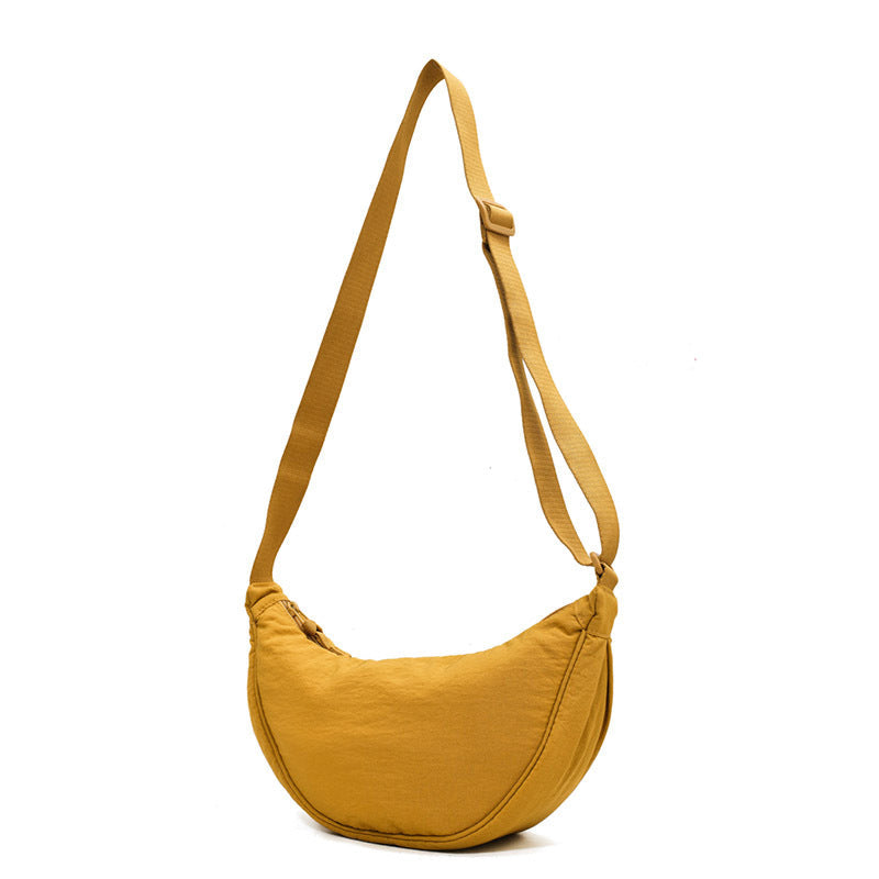 Drune | Halbmondförmige Tasche