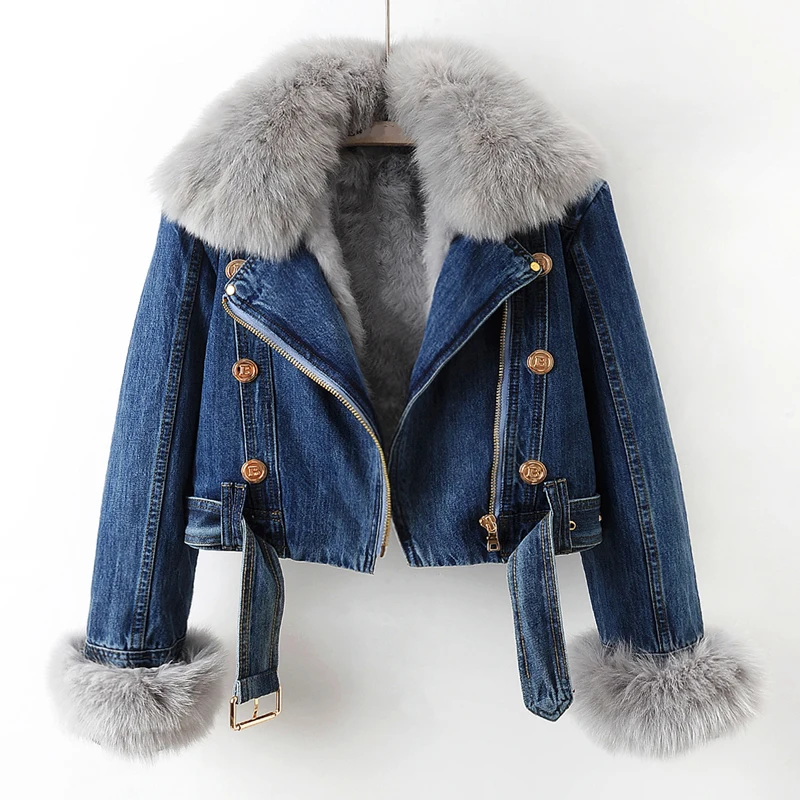 Giacca di jeans alla moda