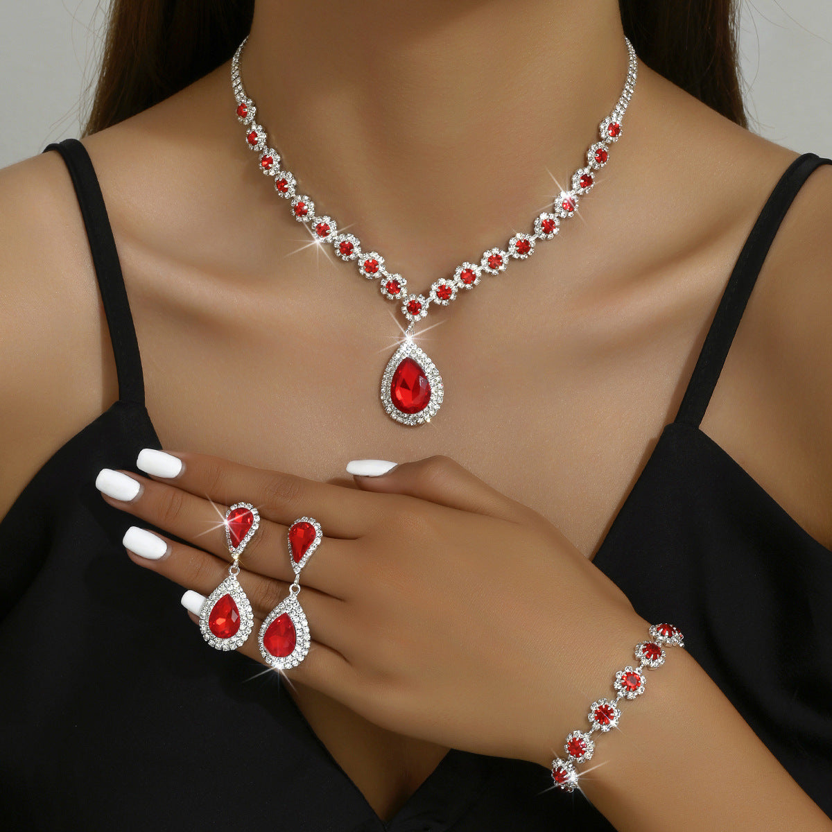 Drune - Galvanisiertes Strass-Schmuckset