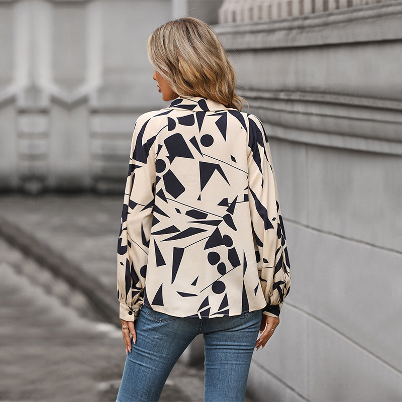 Damen Bluse mit auffälligem grafischem Design und voluminösen Ärmeln Drune