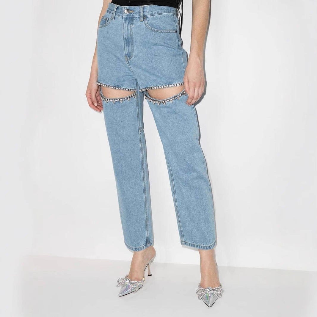 Jeans da donna con cut-out e dettagli scintillanti