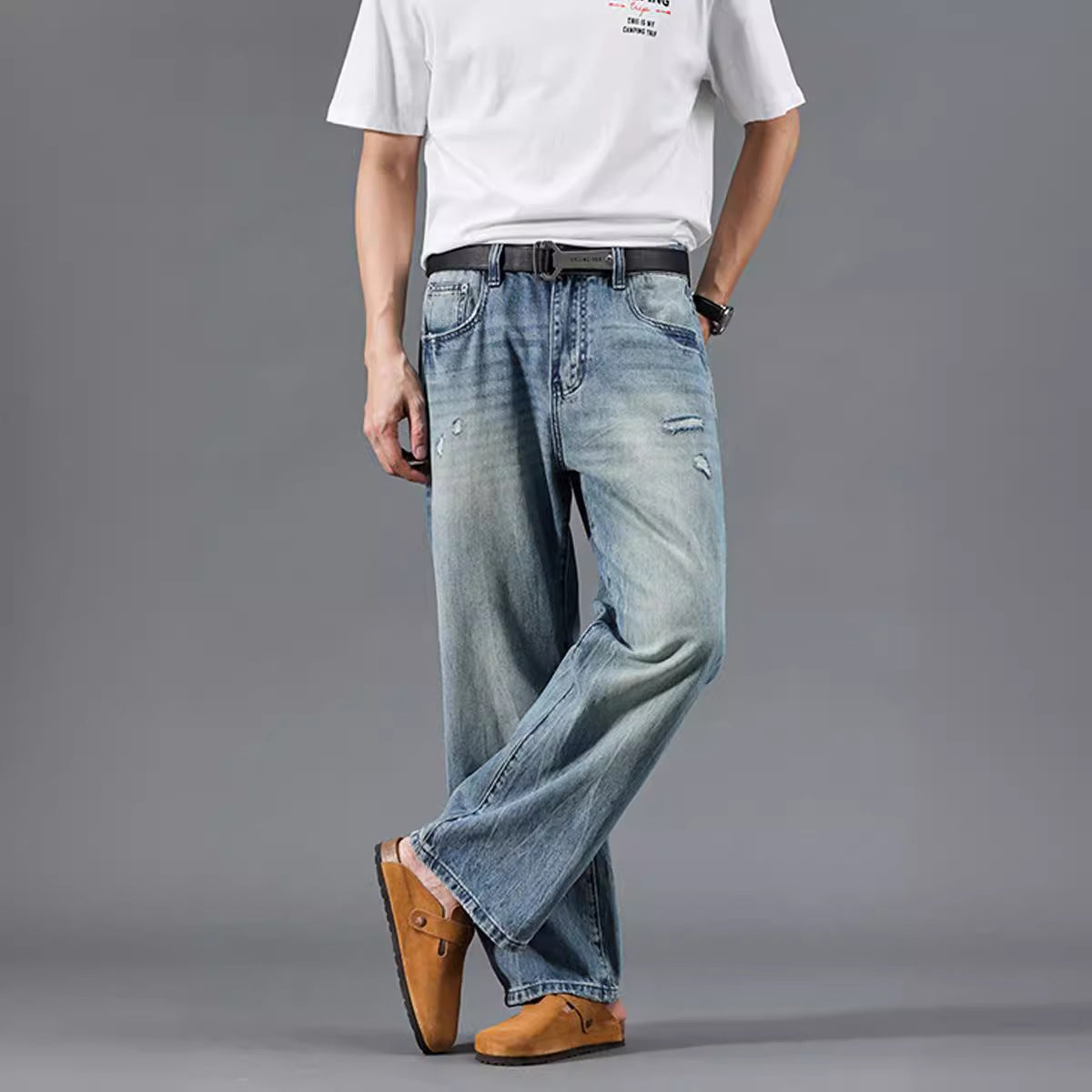 Jeans casual da uomo dal moderno look “destroyed”