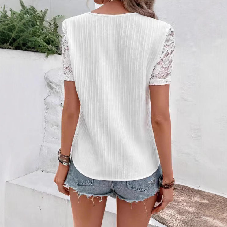 Damen Bluse mit Spitzenbesatz und dekorativen Knöpfen Drune