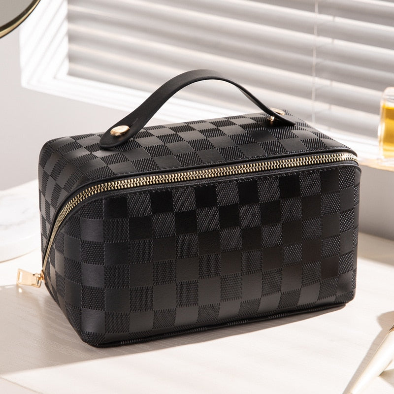 Drune | Luxuriöse karierte Kosmetiktasche