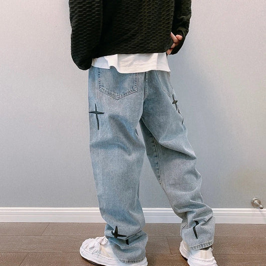 Jeans baggy stampati dal taglio ampio per uomo