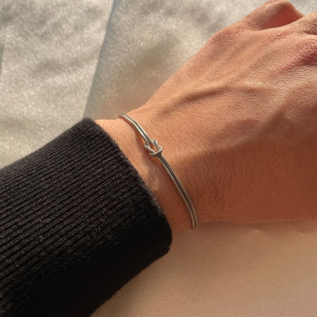 Drune | Elegantes Liebesknoten Armband Für Damen