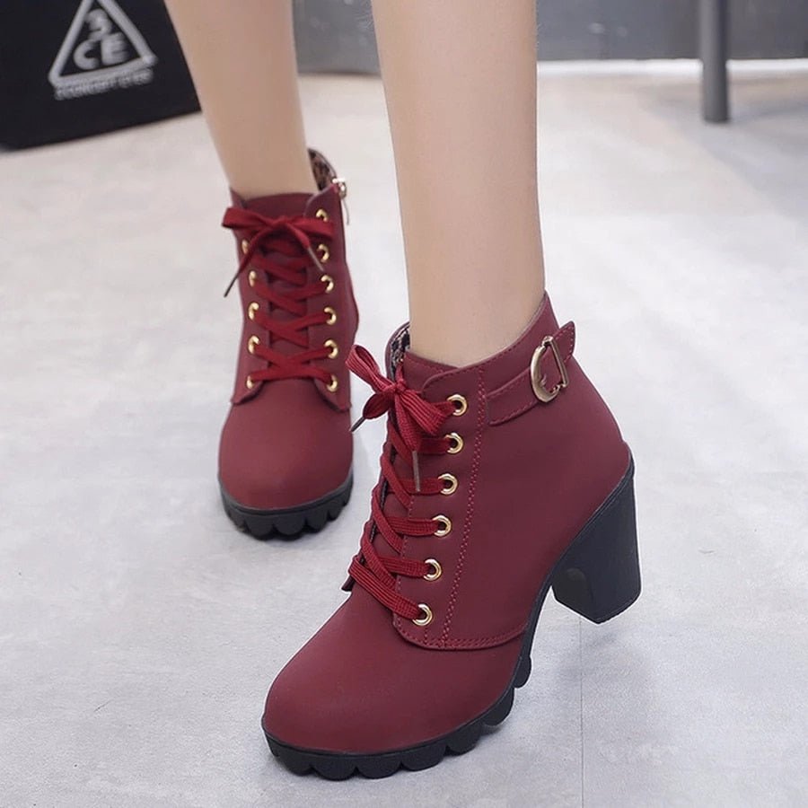 Ava - Schnürstiefeletten zum Aufpeppen deines Herbst-Outfits