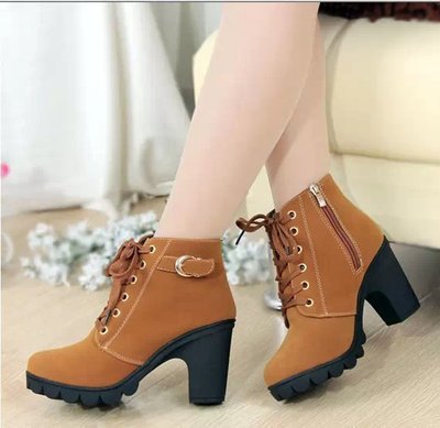 Ava - Schnürstiefeletten zum Aufpeppen deines Herbst-Outfits