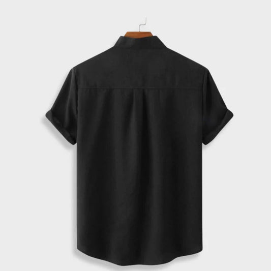 Camicia in cotone a maniche corte con bottoni e tasca