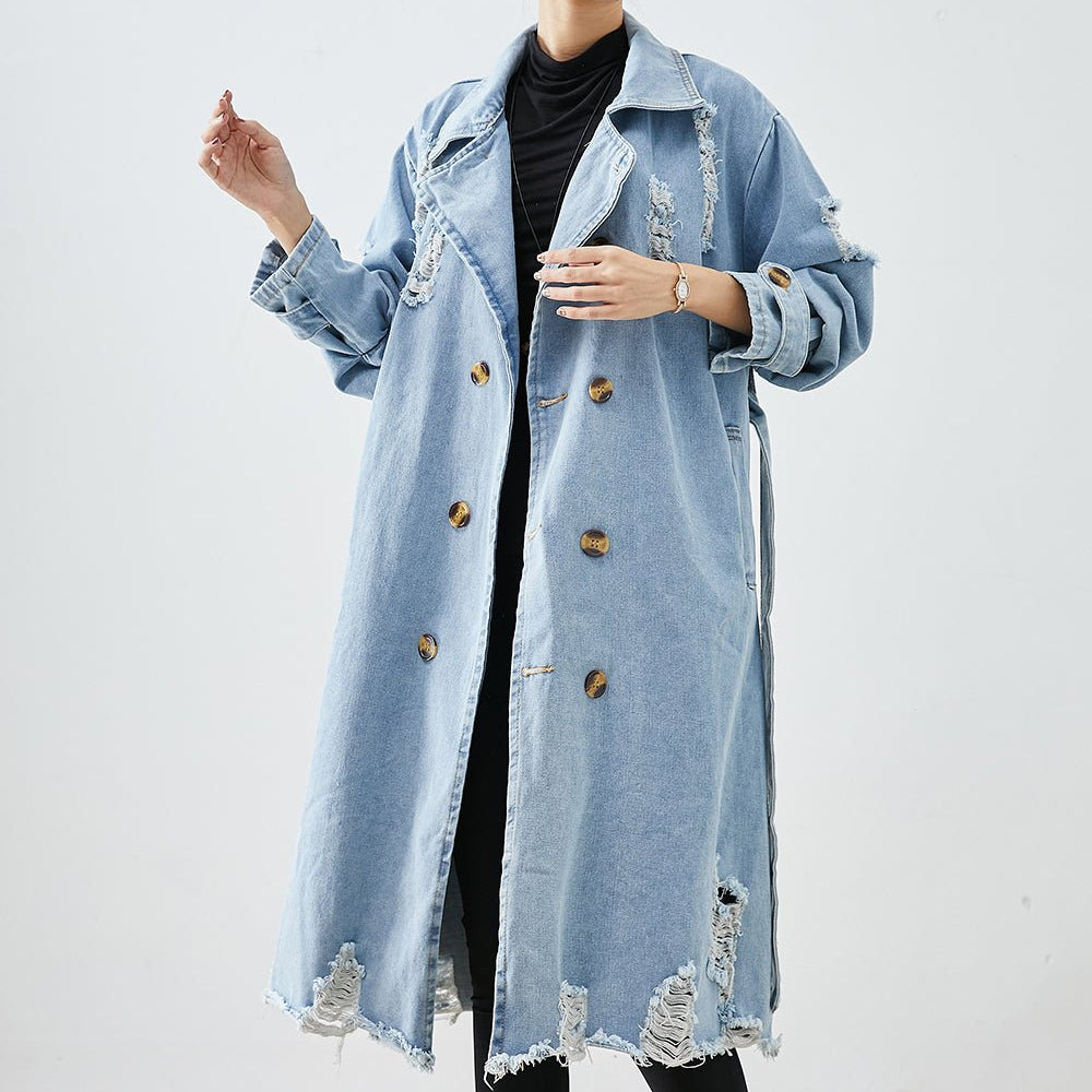 Lore Voss | Eleganza femminile in un cappotto di jeans da donna