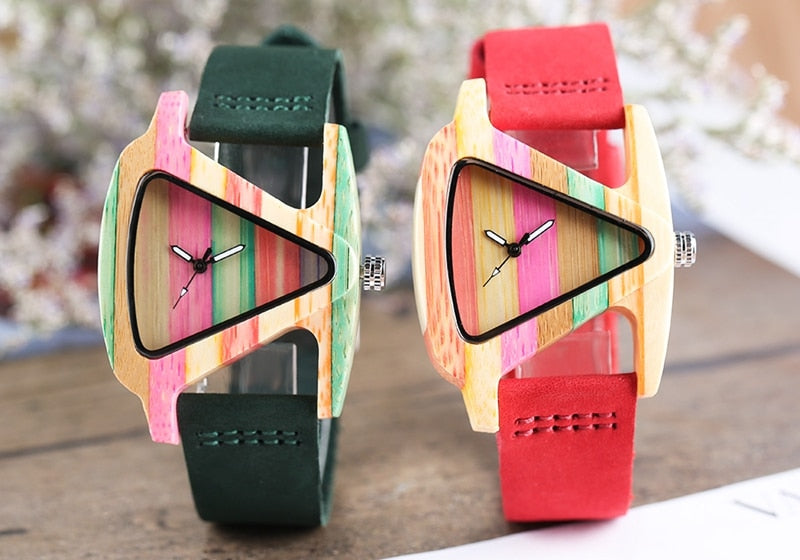 Drune | Farbige Dreieck Bamboo Wood Uhr