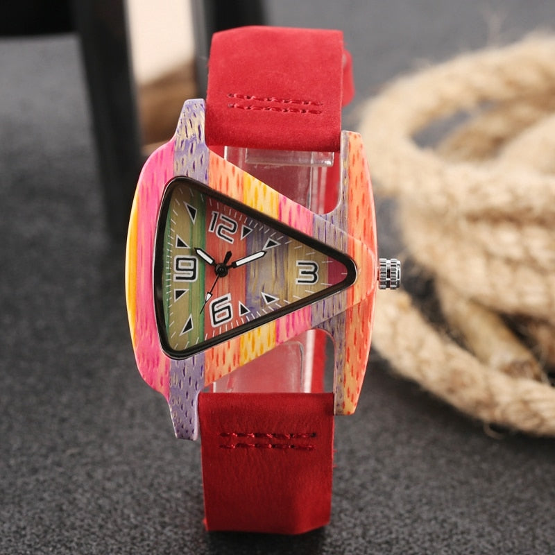 Drune | Farbige Dreieck Bamboo Wood Uhr