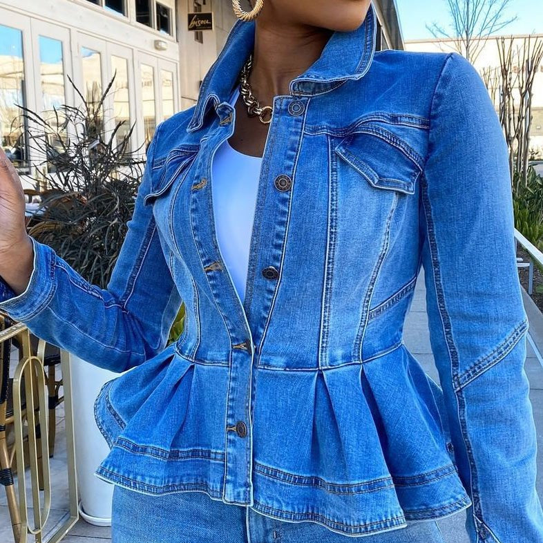 Lore Voss| Giacche da donna con bottoni, volant e maniche lunghe in denim
